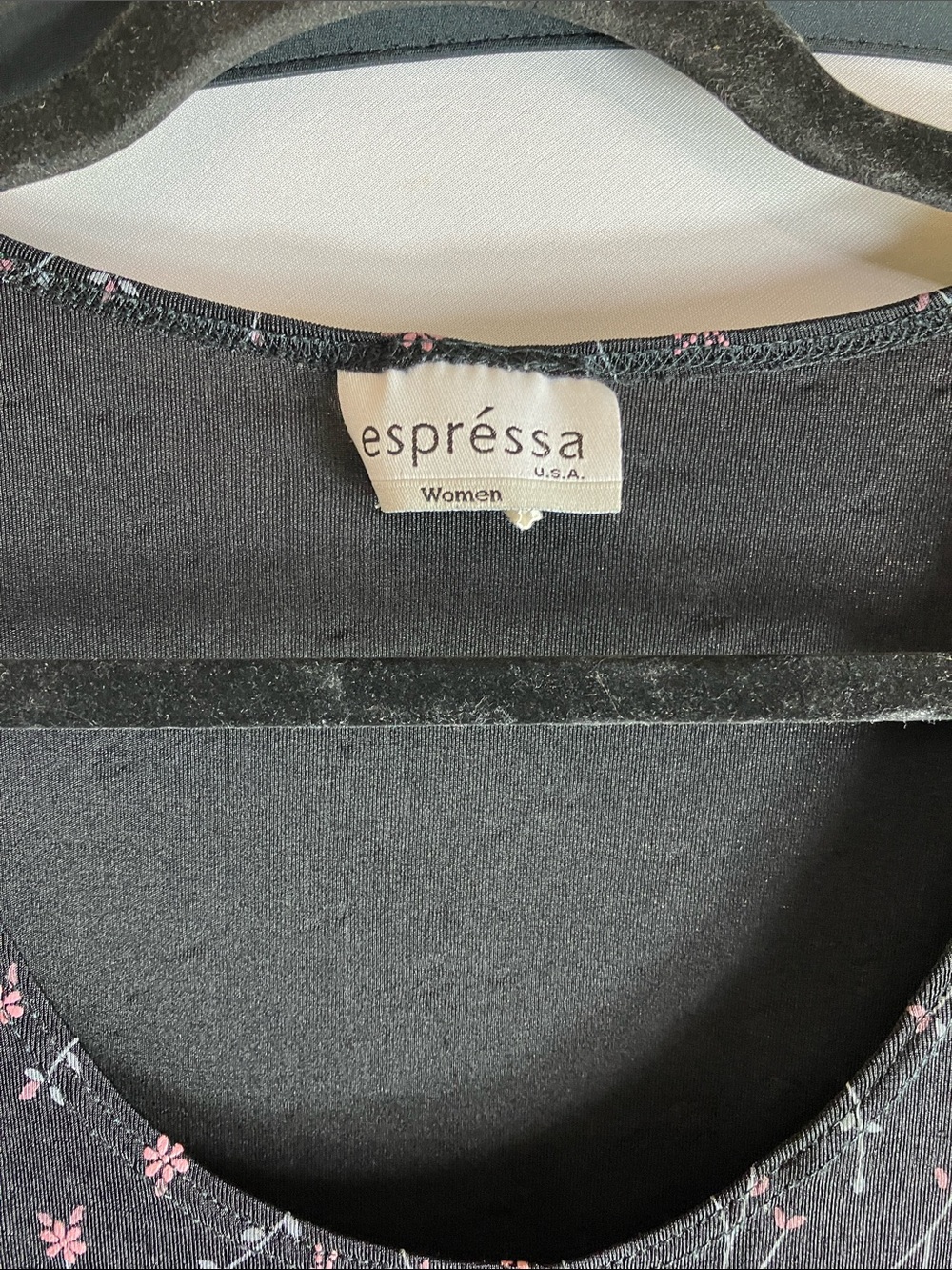 Espressa Black Floral Scoop Neck Blouse - Picture 2 of 8